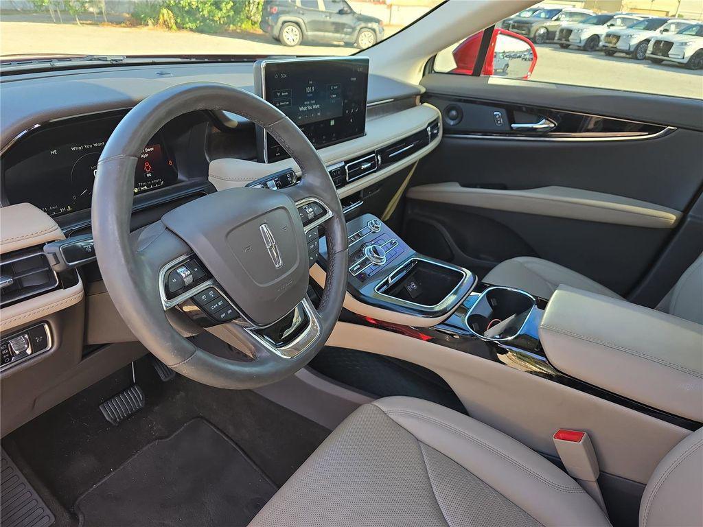 used 2021 Lincoln Nautilus car, priced at $28,398