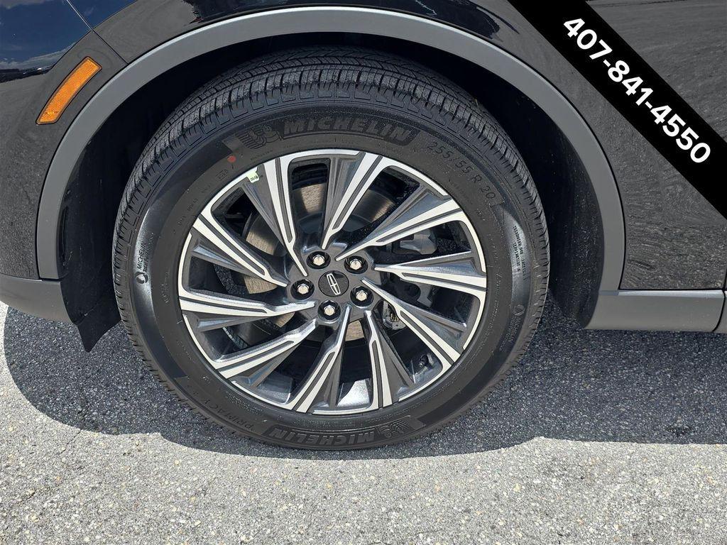 new 2025 Lincoln Aviator car, priced at $52,121