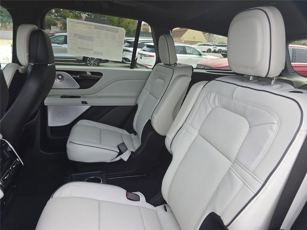 new 2026 Lincoln Aviator car, priced at $83,825