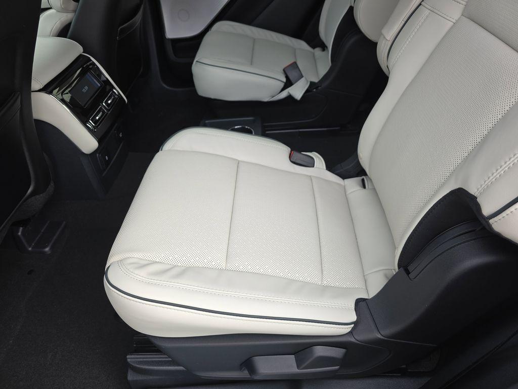 new 2026 Lincoln Aviator car, priced at $83,825