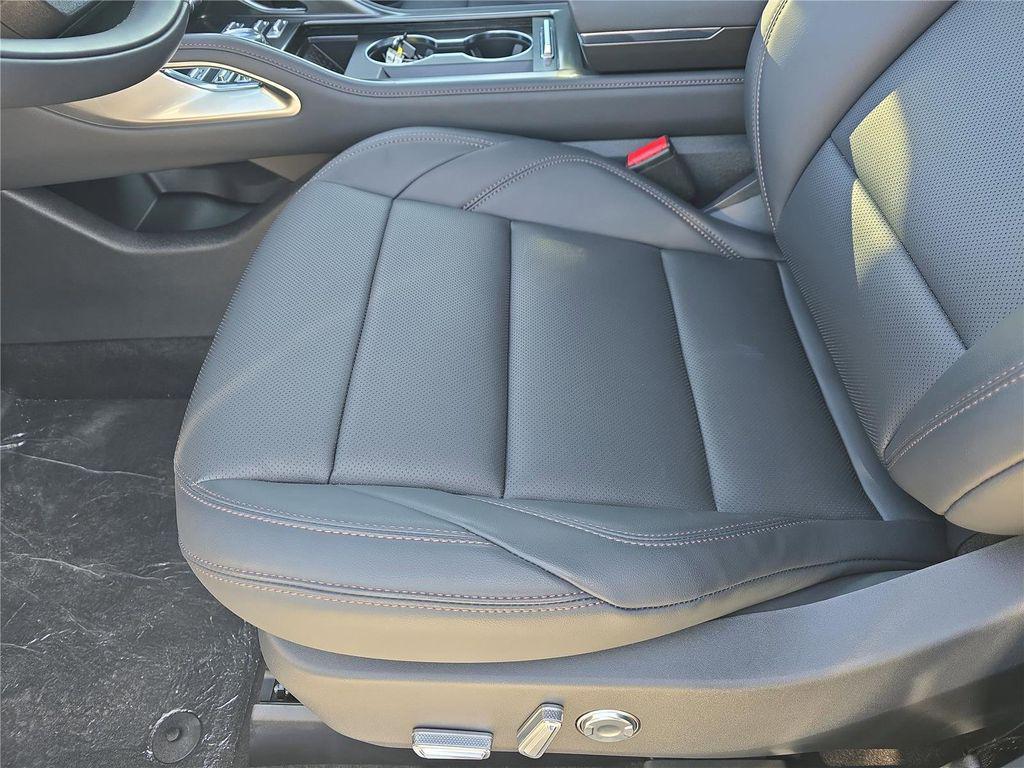 new 2025 Lincoln Nautilus car, priced at $46,514