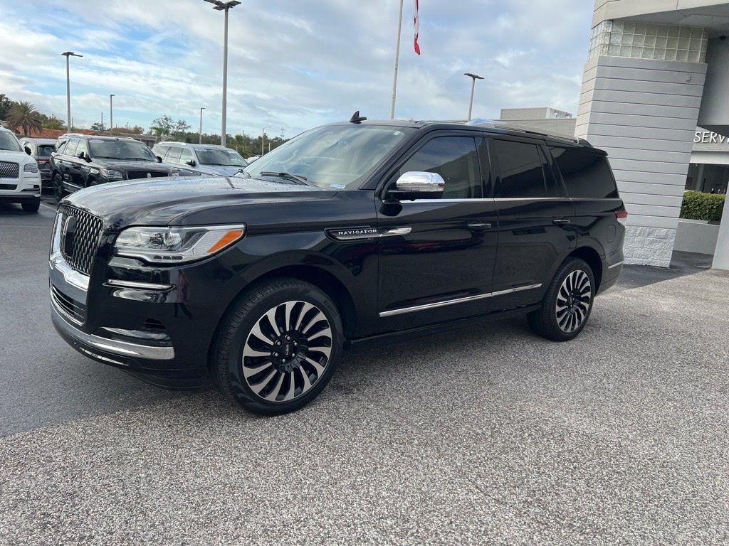 used 2023 Lincoln Navigator car, priced at $73,995