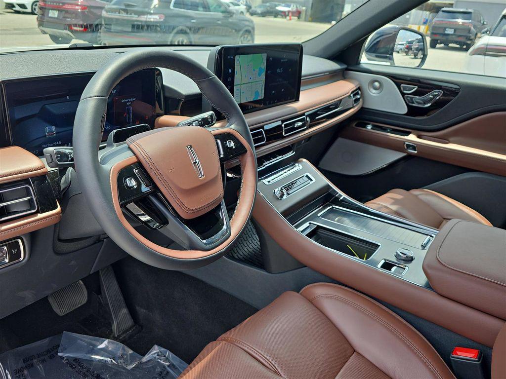 new 2025 Lincoln Aviator car, priced at $66,524