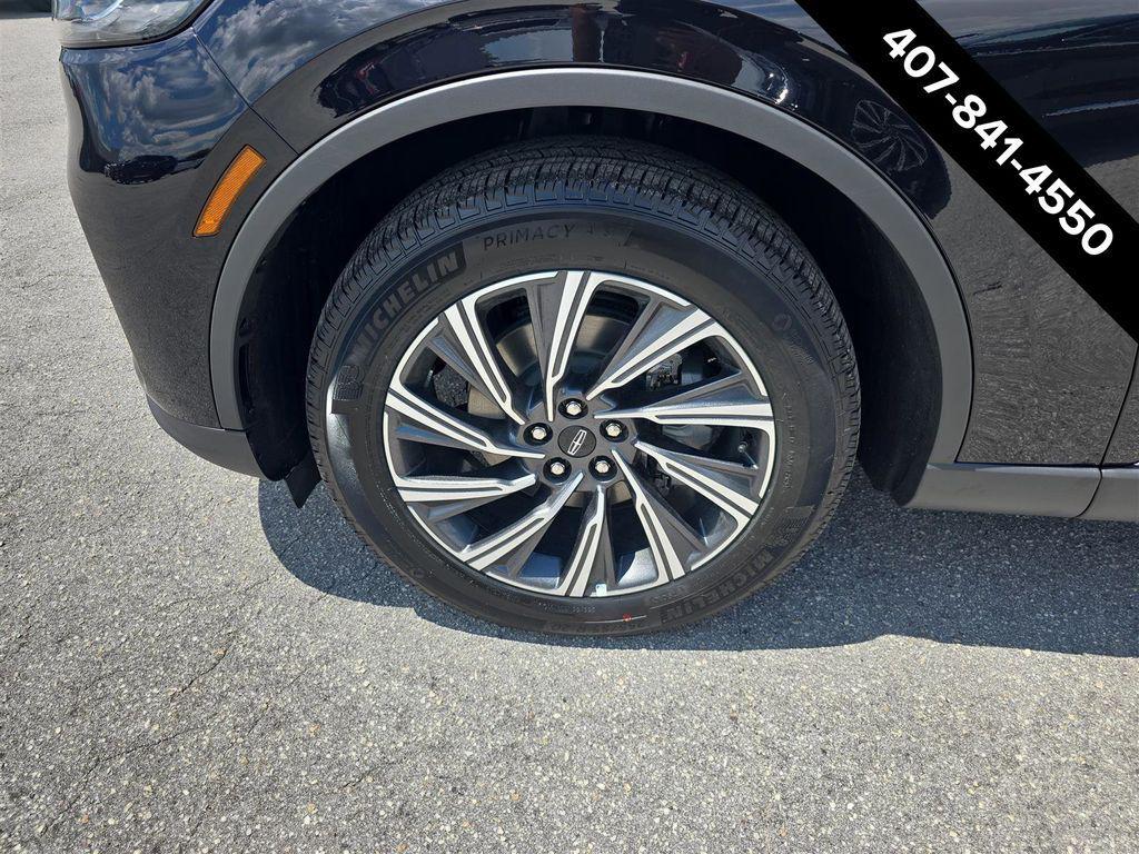 new 2025 Lincoln Aviator car, priced at $51,871