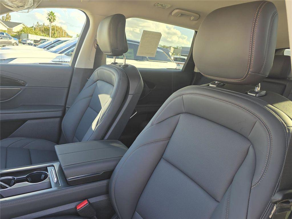 new 2026 Lincoln Nautilus car, priced at $51,785