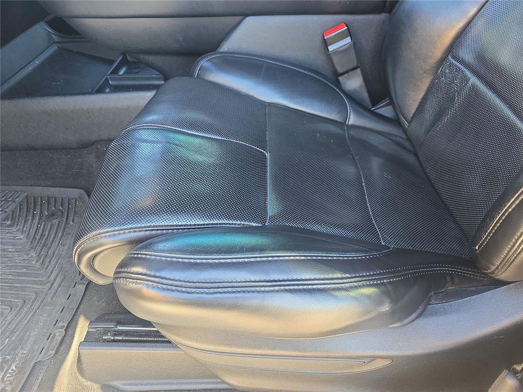 used 2020 Lincoln Navigator car, priced at $35,998