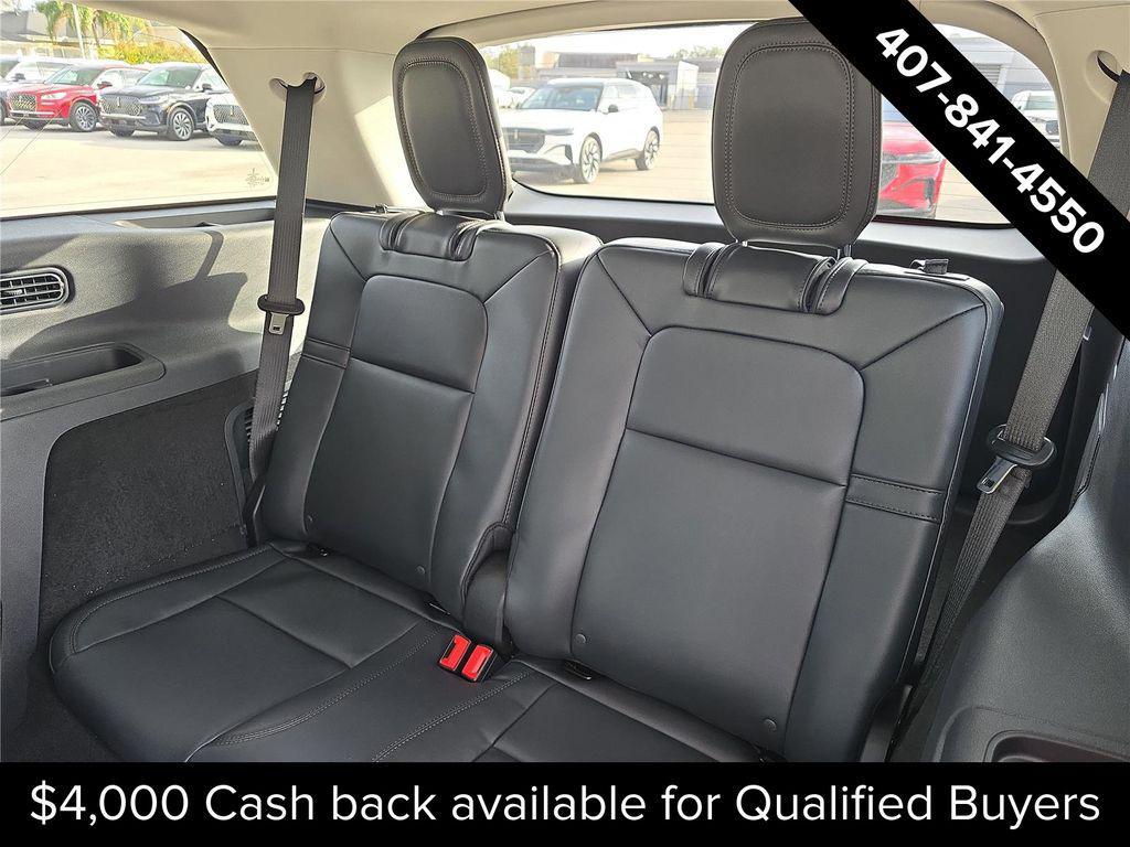 new 2026 Lincoln Aviator car