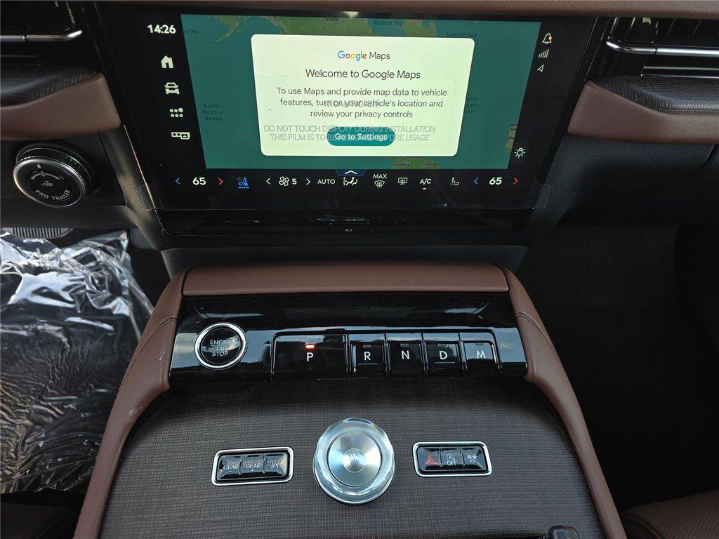 new 2026 Lincoln Navigator car, priced at $101,126