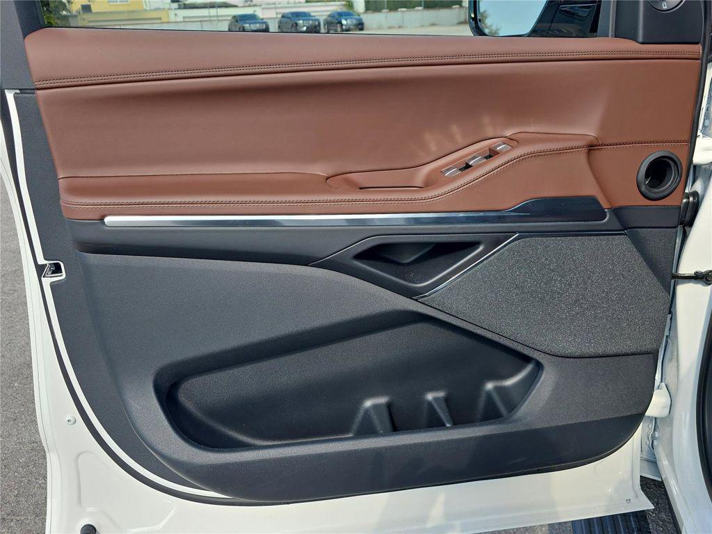 new 2026 Lincoln Navigator car, priced at $101,126