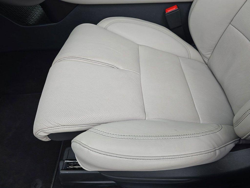 new 2025 Lincoln Aviator car, priced at $63,051