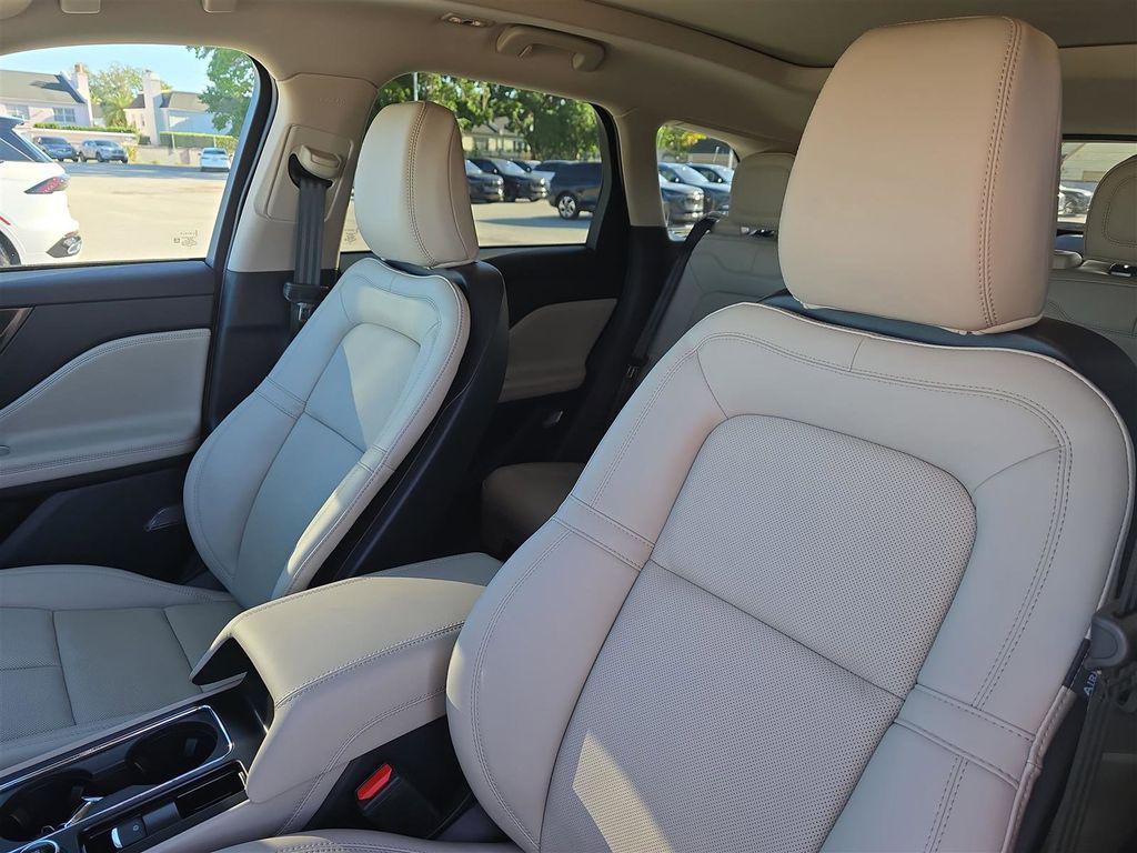 new 2025 Lincoln Corsair car, priced at $50,339