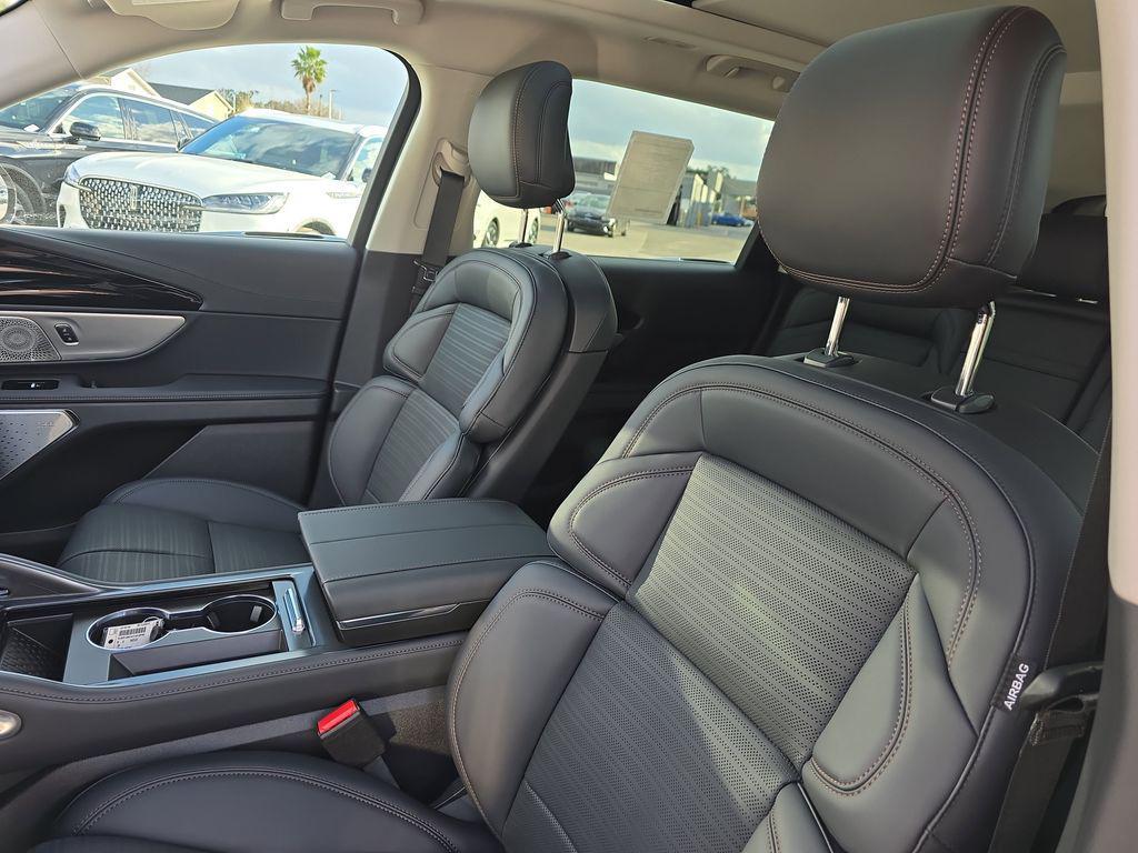 new 2026 Lincoln Nautilus car, priced at $72,795