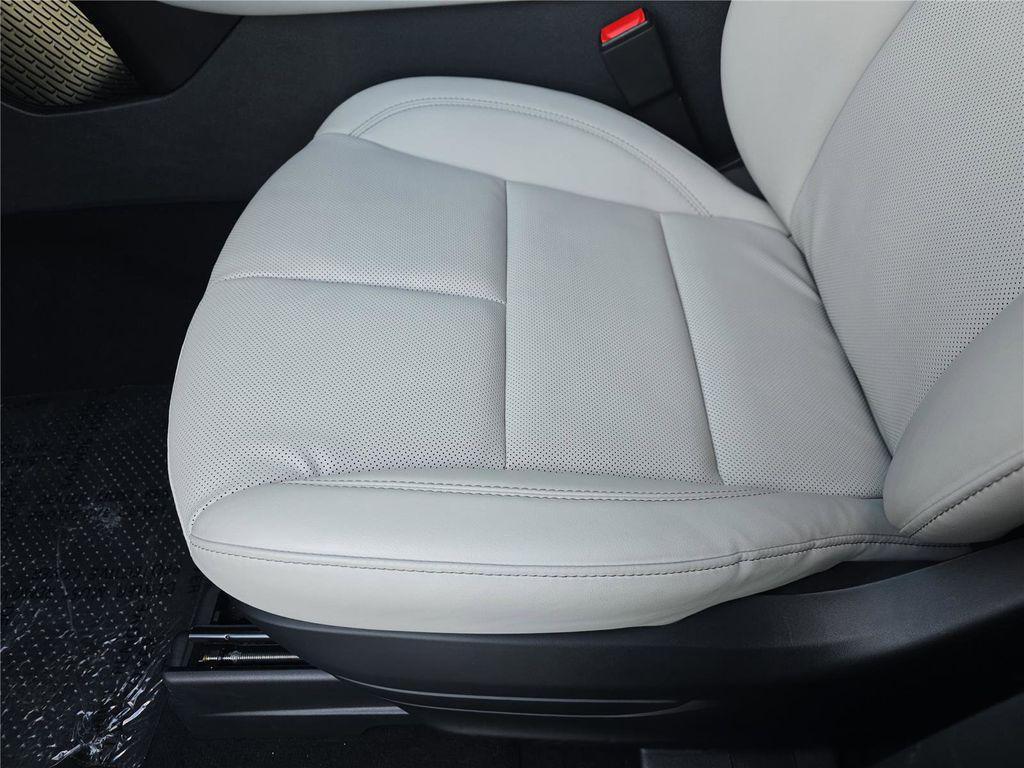 new 2025 Lincoln Aviator car, priced at $52,185