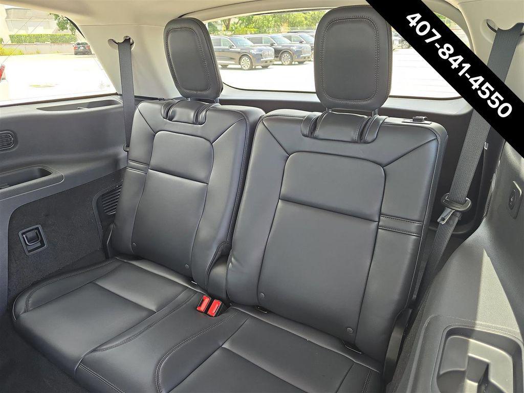 new 2025 Lincoln Aviator car, priced at $52,309