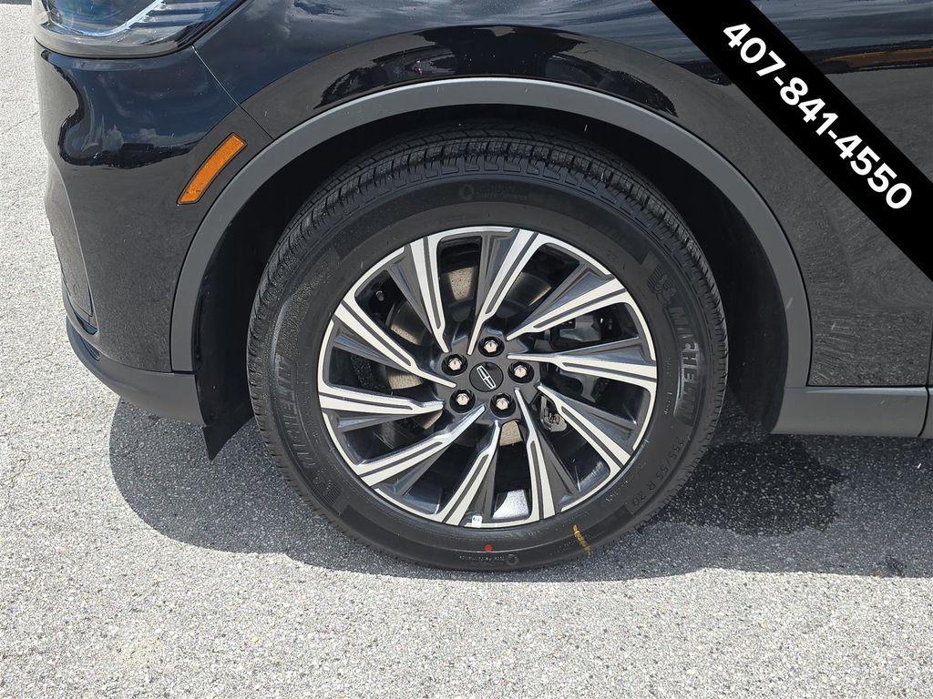 new 2025 Lincoln Aviator car, priced at $54,621