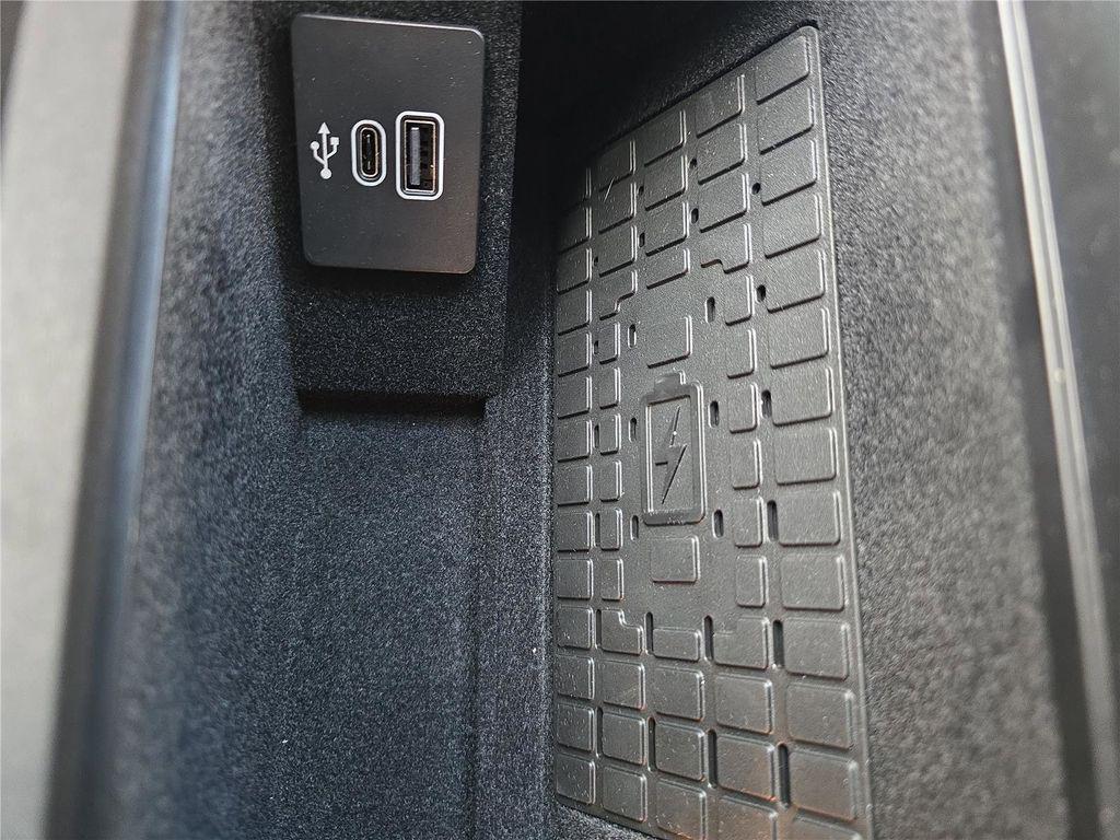 new 2026 Lincoln Navigator car, priced at $124,420