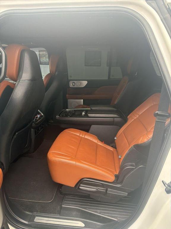 used 2020 Lincoln Navigator car