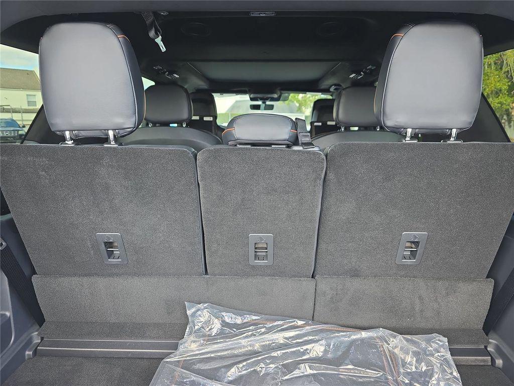 new 2026 Lincoln Navigator car, priced at $133,935