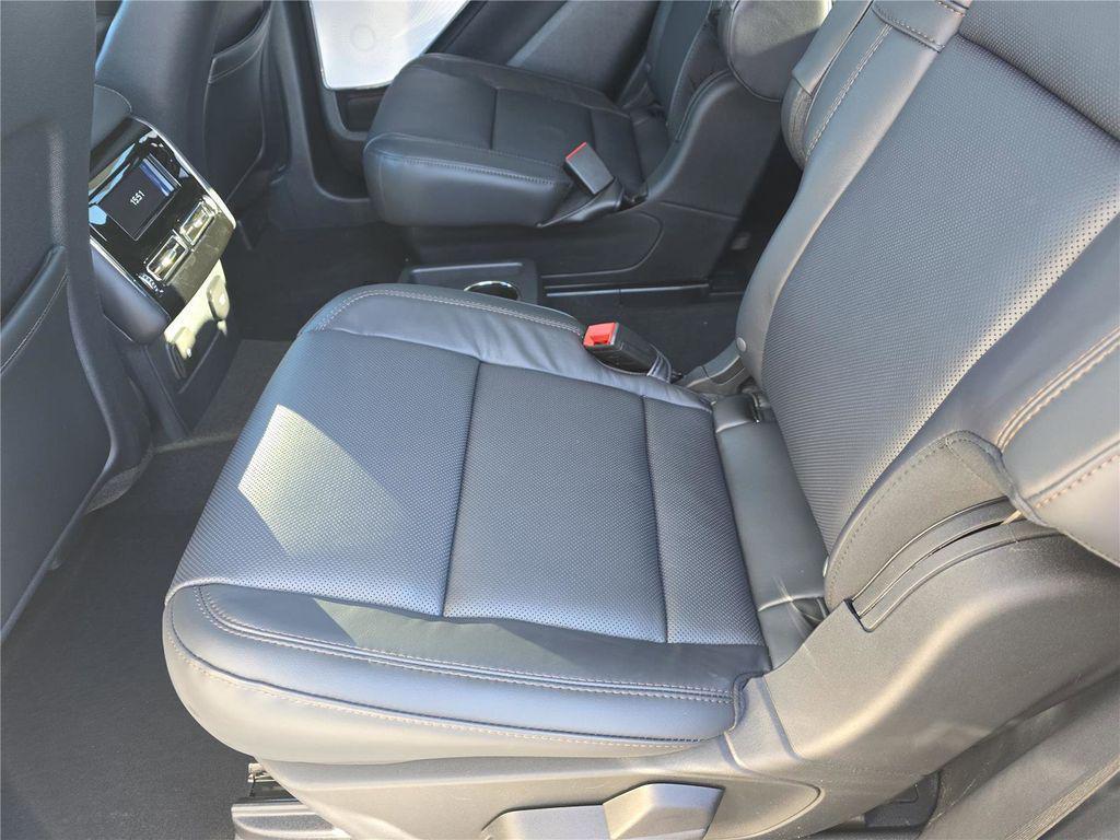 new 2026 Lincoln Aviator car, priced at $75,670