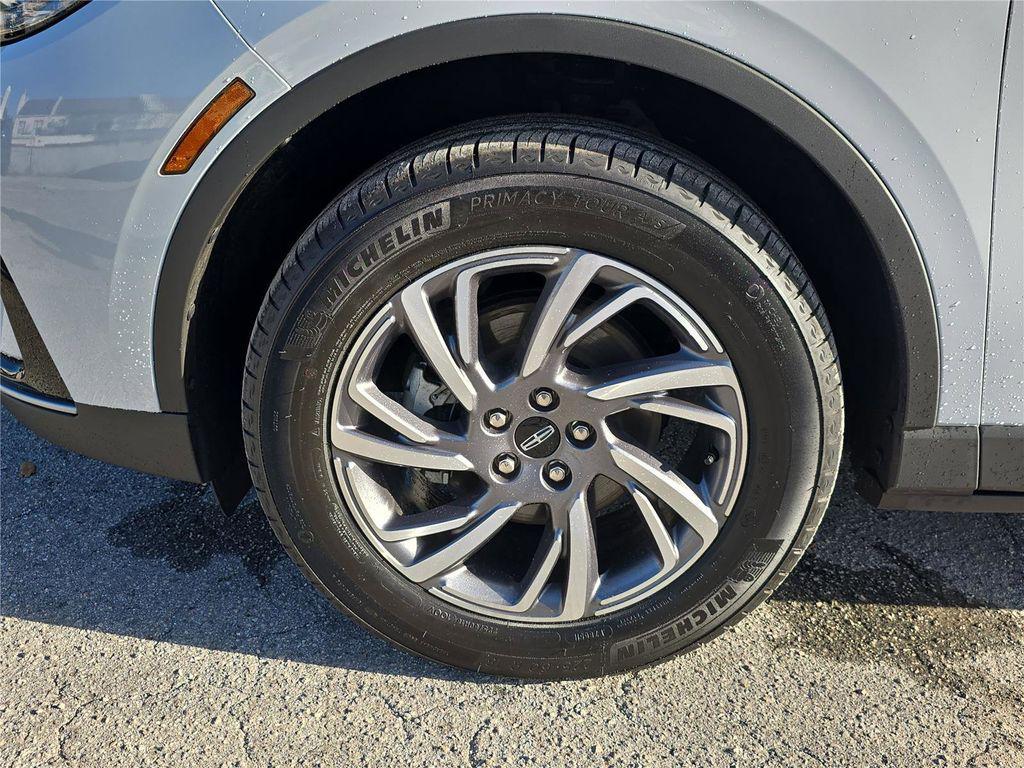 used 2025 Lincoln Corsair car, priced at $39,998