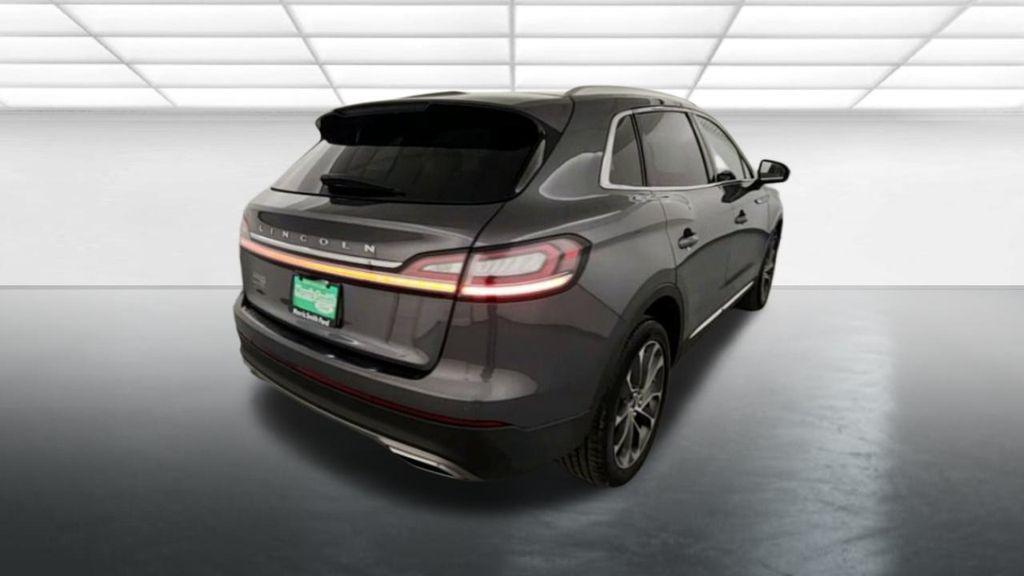 used 2022 Lincoln Nautilus car, priced at $32,678