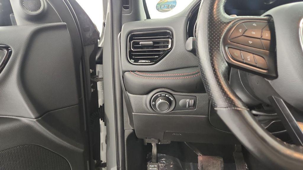 used 2023 Dodge Durango car, priced at $26,977