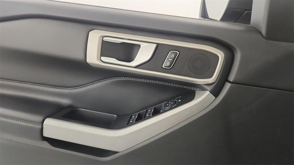 used 2023 Ford Explorer car, priced at $32,455