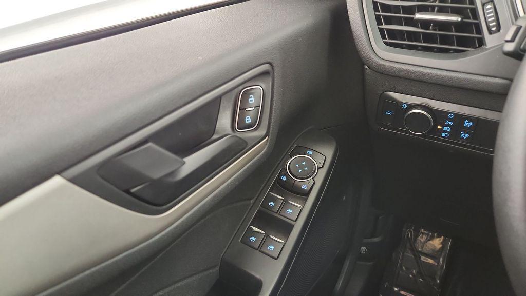 used 2022 Ford Escape car, priced at $20,978