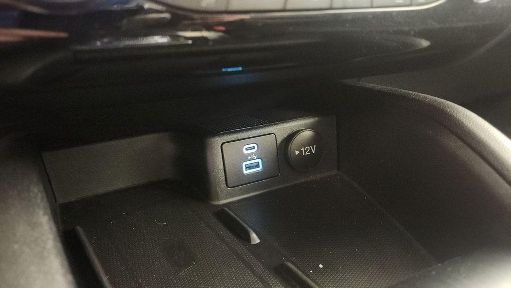 used 2022 Ford Escape car, priced at $21,301