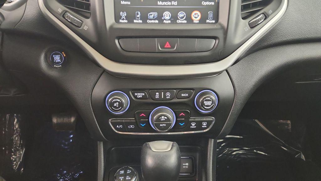 used 2015 Jeep Cherokee car, priced at $9,994