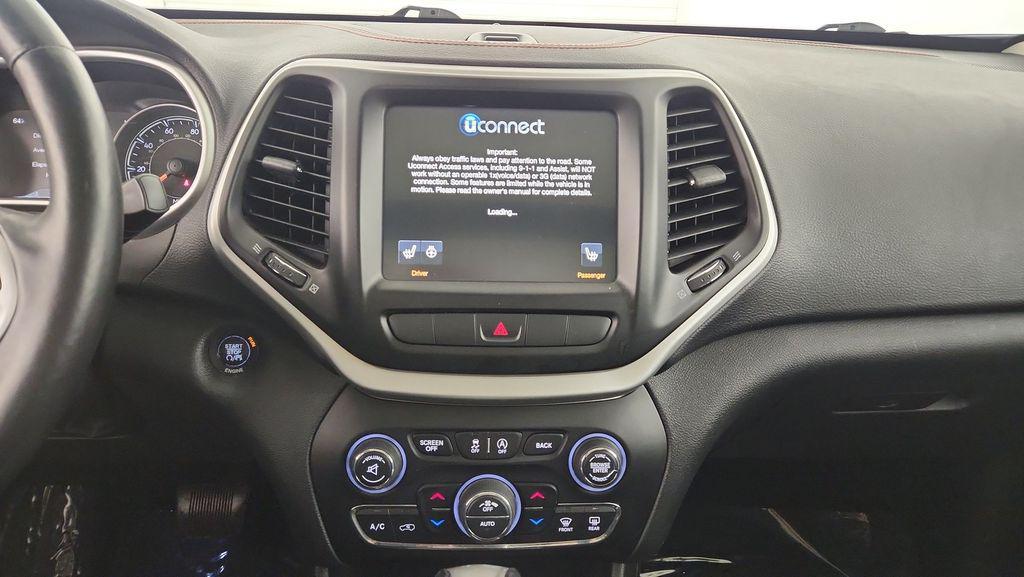 used 2015 Jeep Cherokee car, priced at $9,994