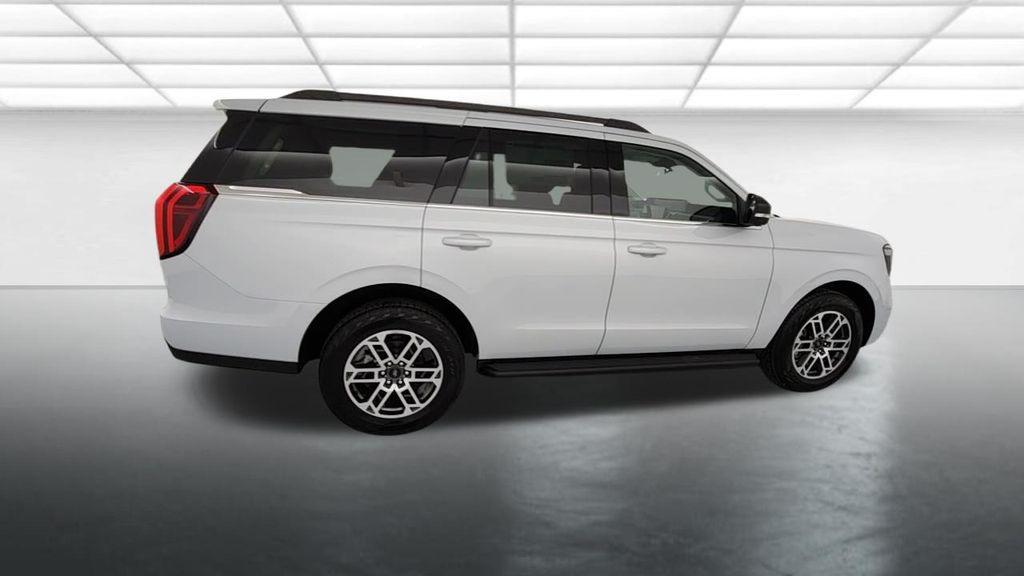 new 2026 Ford Expedition car, priced at $70,032