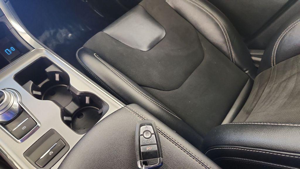 used 2023 Ford Edge car, priced at $27,494