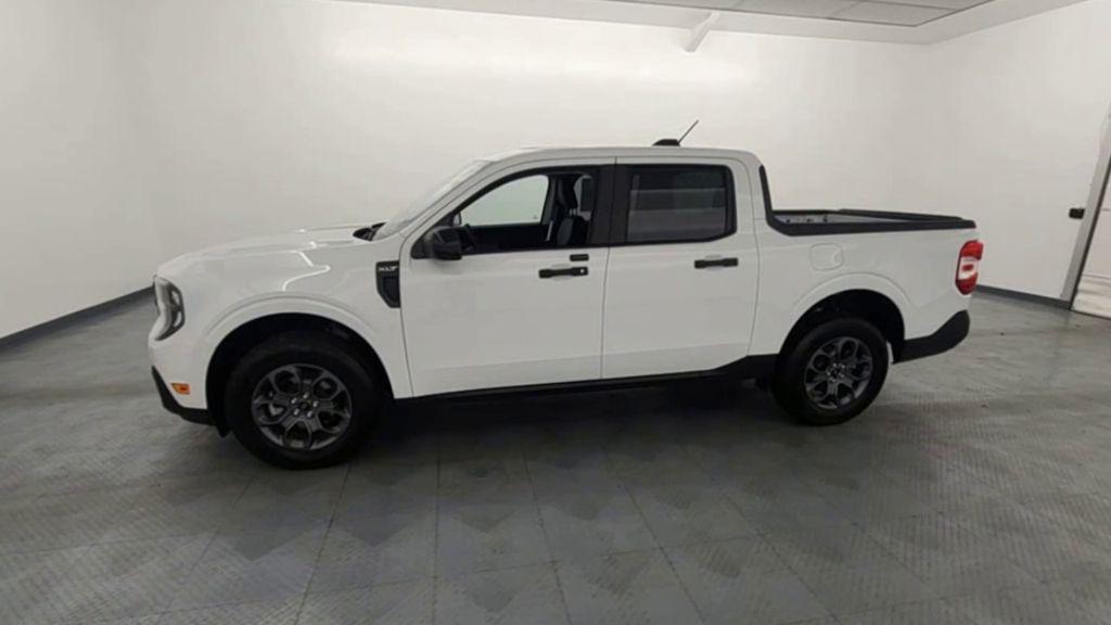 new 2025 Ford Maverick car, priced at $32,333