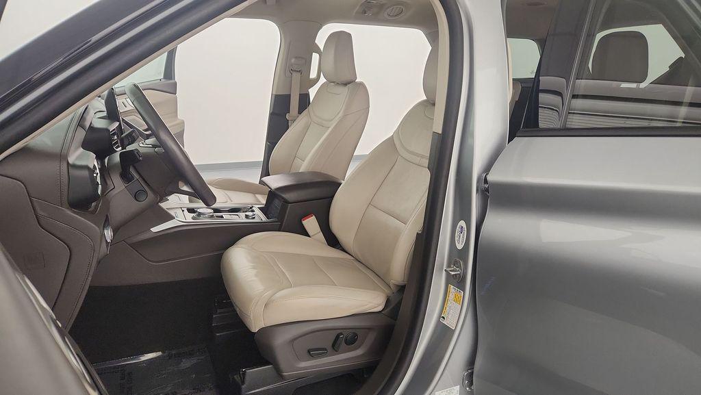used 2023 Ford Explorer car, priced at $36,994