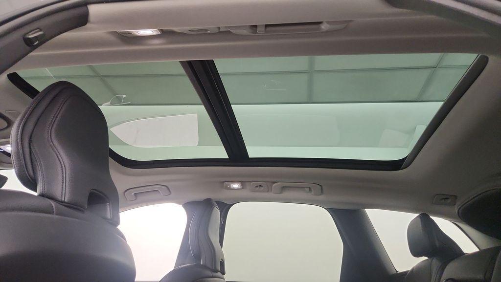 used 2022 Volvo XC60 car, priced at $18,151