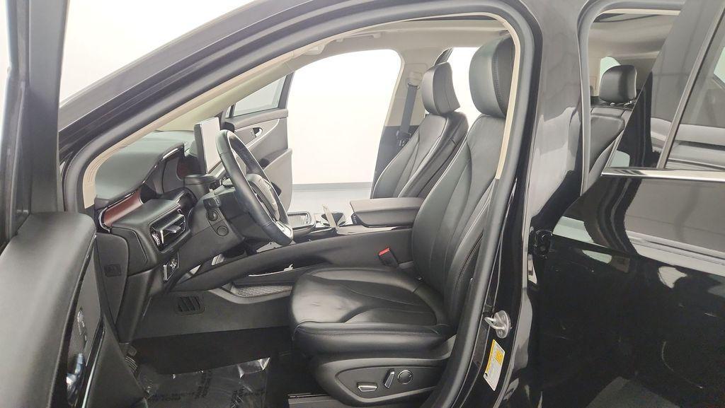 used 2022 Lincoln Nautilus car, priced at $33,134