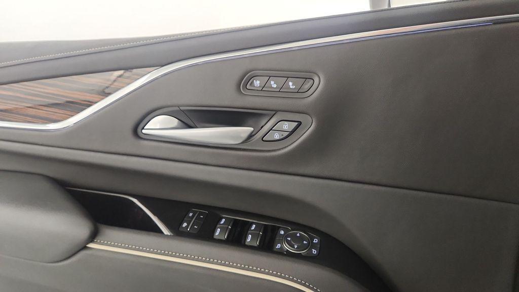 used 2024 Cadillac Escalade ESV car, priced at $79,994