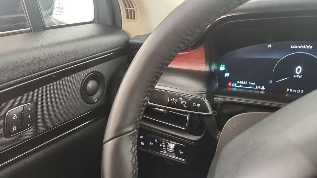 used 2022 Lincoln Nautilus car, priced at $29,936