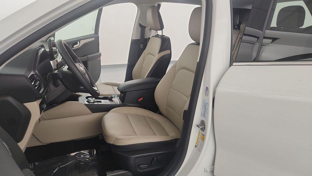 used 2022 Ford Escape car, priced at $23,937