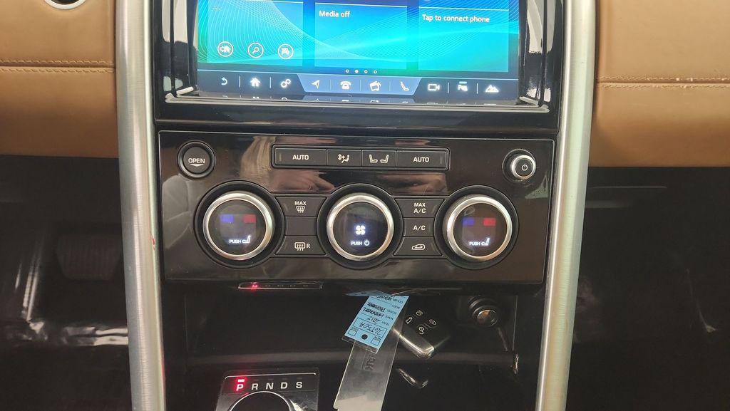 used 2017 Land Rover Discovery car, priced at $13,994