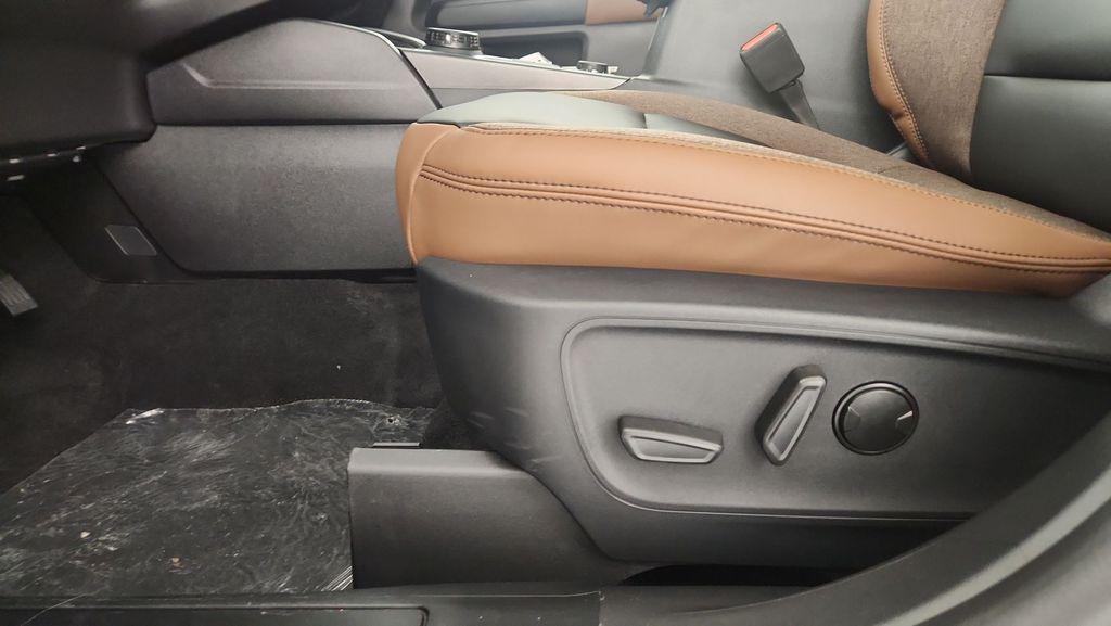 new 2025 Ford Bronco Sport car, priced at $36,752