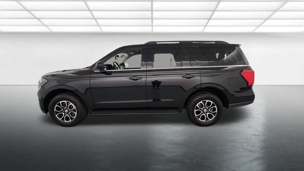used 2024 Ford Expedition car, priced at $42,342