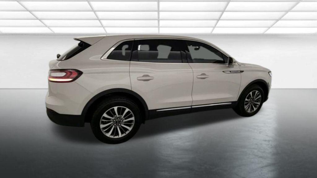 used 2023 Lincoln Nautilus car, priced at $32,494