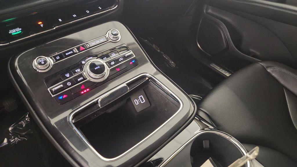 used 2023 Lincoln Nautilus car, priced at $32,494