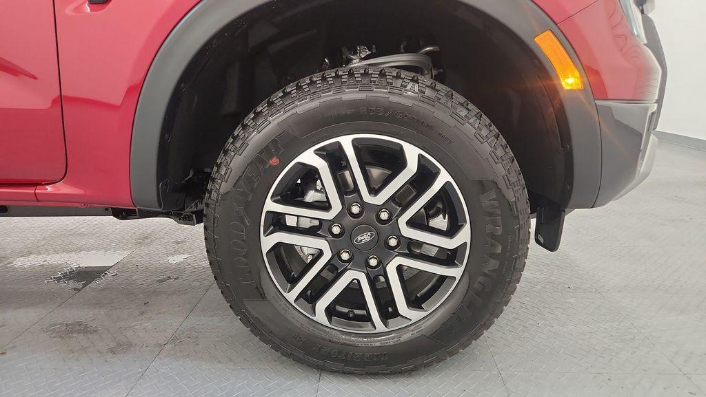 new 2025 Ford Ranger car, priced at $45,901