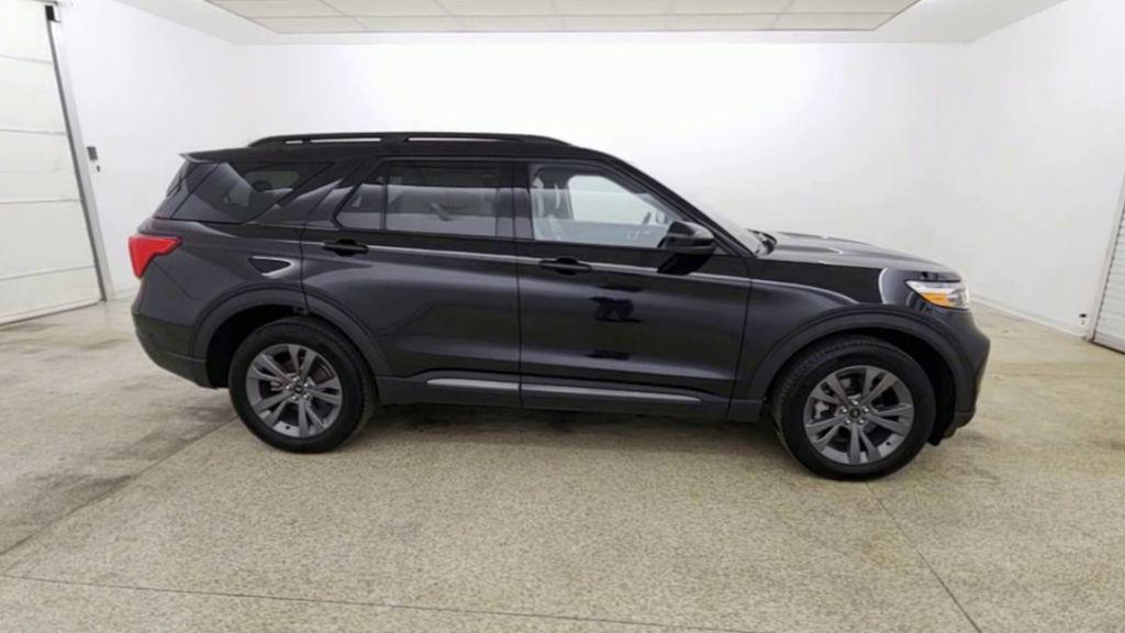 new 2024 Ford Explorer car, priced at $44,017