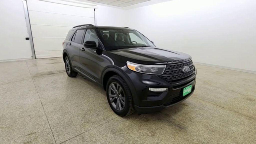 new 2024 Ford Explorer car, priced at $44,017
