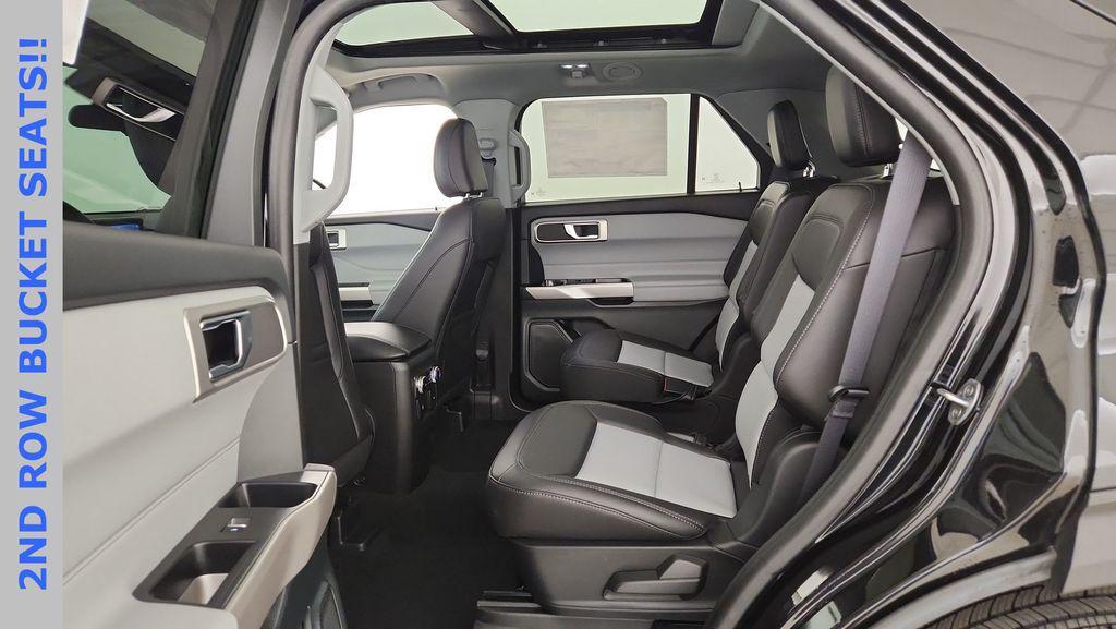 new 2024 Ford Explorer car, priced at $44,017