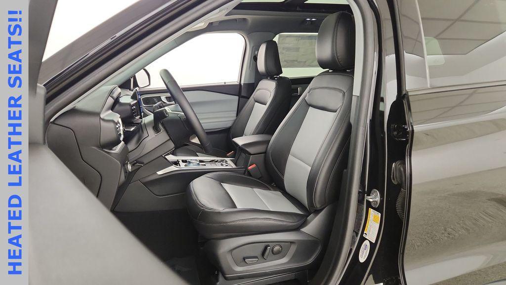 new 2024 Ford Explorer car, priced at $44,017